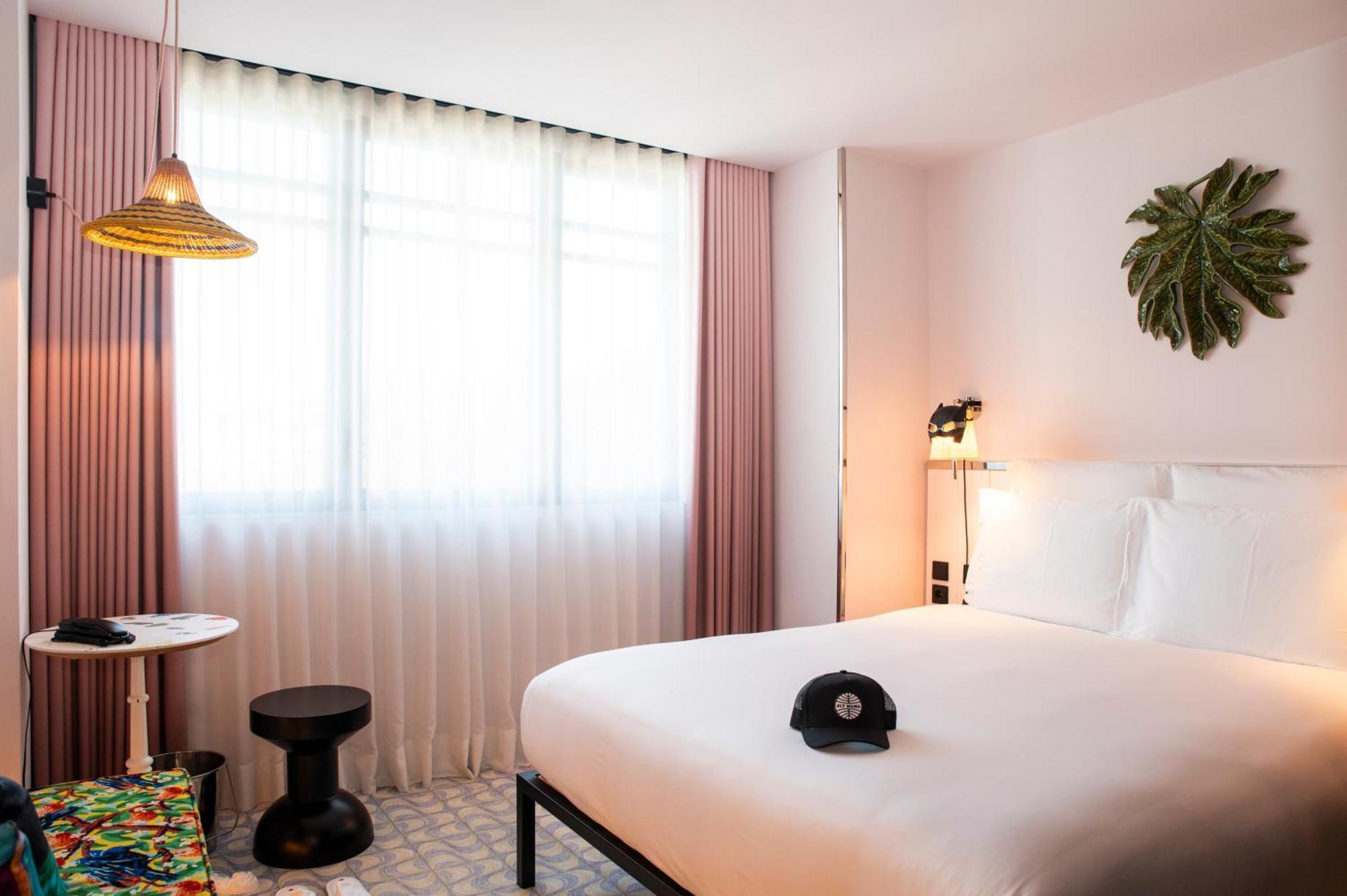 Отель Mama Shelter Lisboa Экстерьер фото