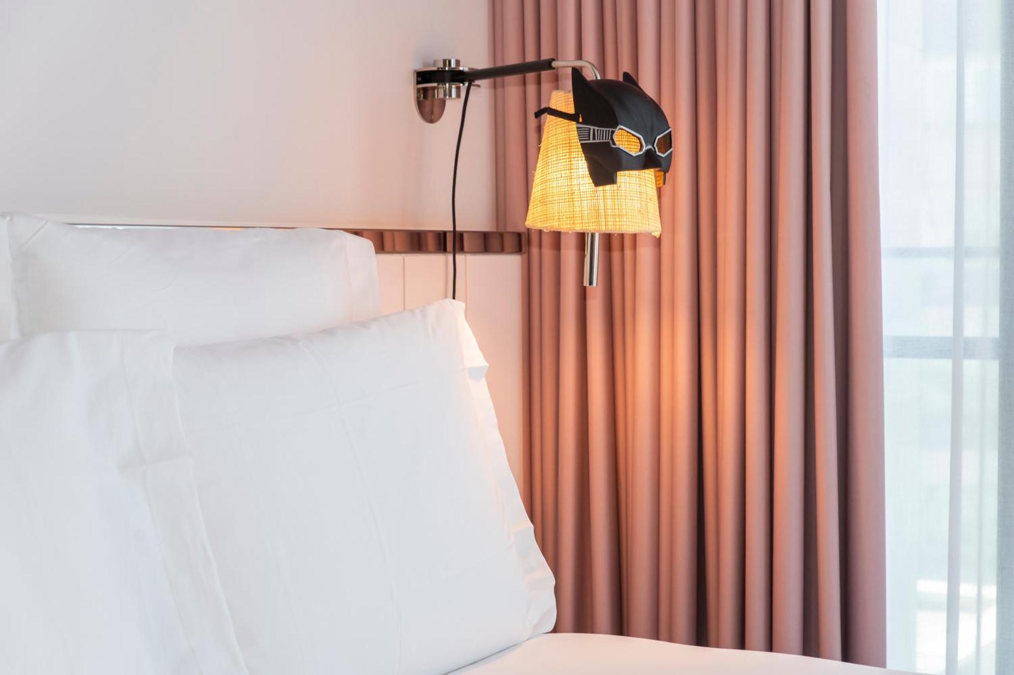 Отель Mama Shelter Lisboa Экстерьер фото